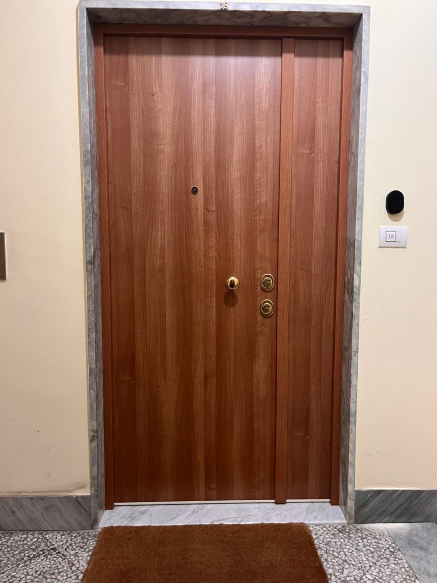 Studio 18 バーリ エクステリア 写真